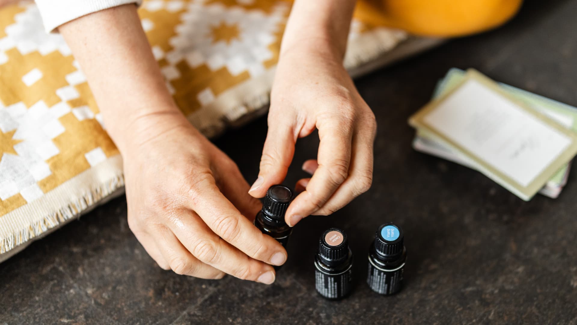 Stille Details — Materialien und Atmosphäre der Arbeit